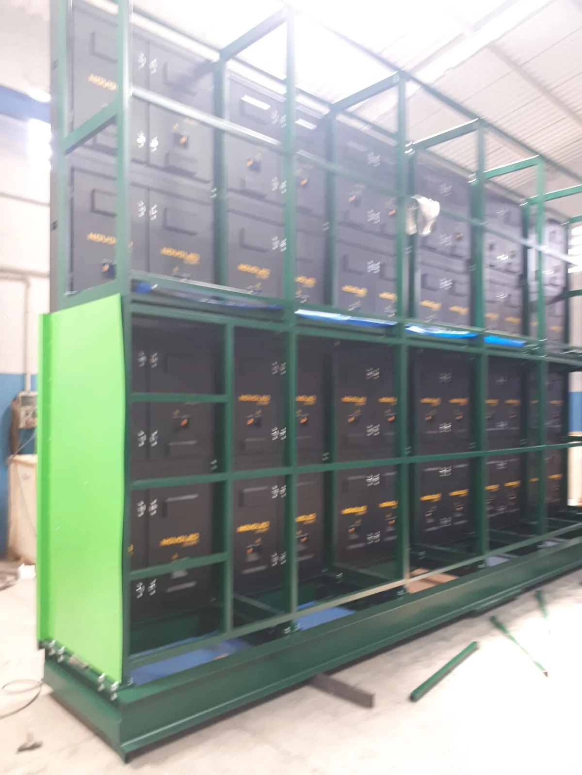 Estructura para pantalla LED 13